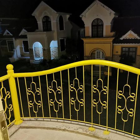 Villa Wubao Kota Bunga 3 Kamar Harga Budget Cinengangirang Экстерьер фото