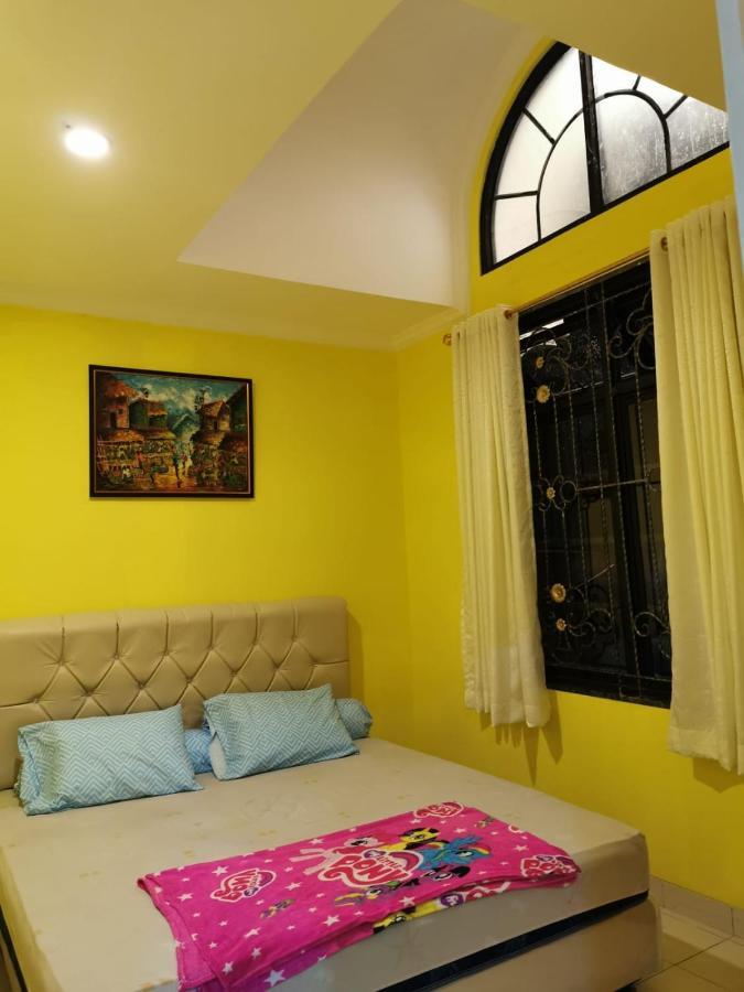 Villa Wubao Kota Bunga 3 Kamar Harga Budget Cinengangirang Экстерьер фото
